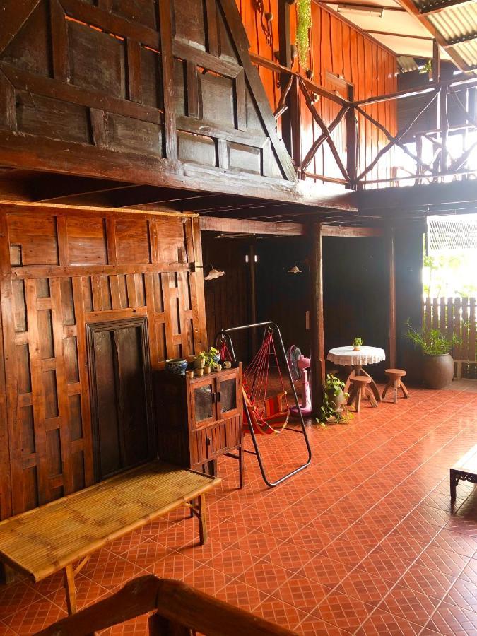 Banthai Guesthouse Phetchaburi Bagian luar foto